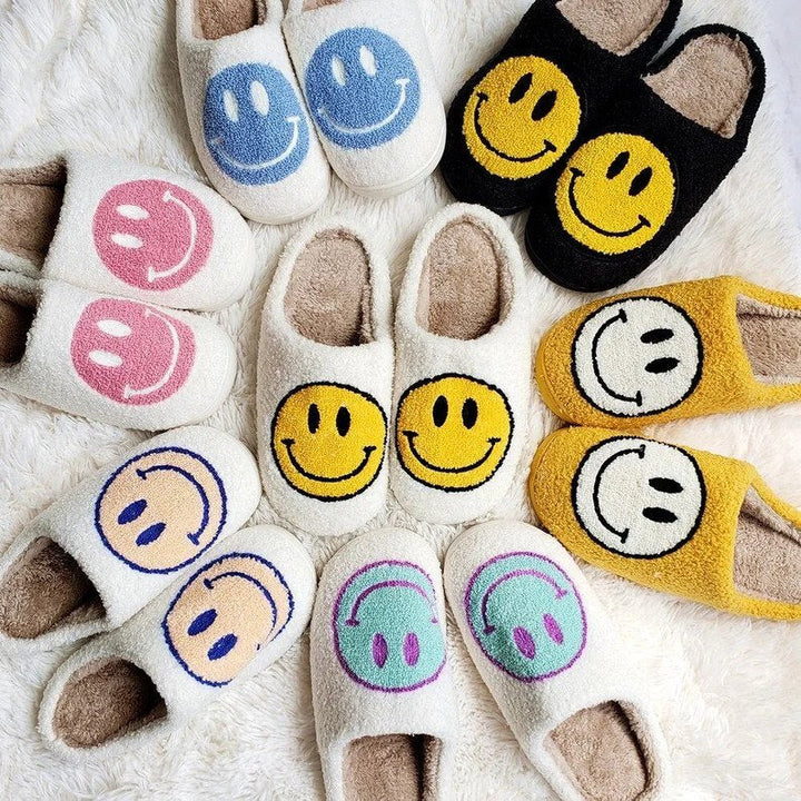 Ludino™ |  Smiley Face Pantoffels! 🌟
